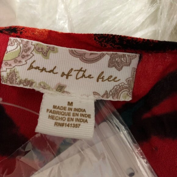 Band Of The Free  Women's Red & Black Floral‎ Button-Front Dress Size Medium NWT - Picture 6 of 8